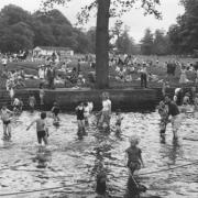Here are 17 photos of Earlham Park in Norwich through the years