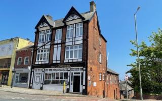 The Carousel pub and flats in Lowestoft failed to sell at auction. Picture: Auction House East Anglia