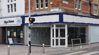 The empty town centre shop in Lowestoft - prior to new signage being installed. Picture: Mick Howes